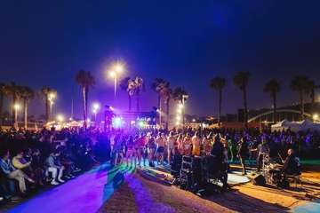 Arranca `Summerland, vive el veranoÂ´ con desfiles, expositores, gastronomía y mucha esencia playera/TA.